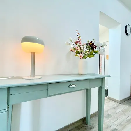 Zentral Wohlfühlen No 1 *