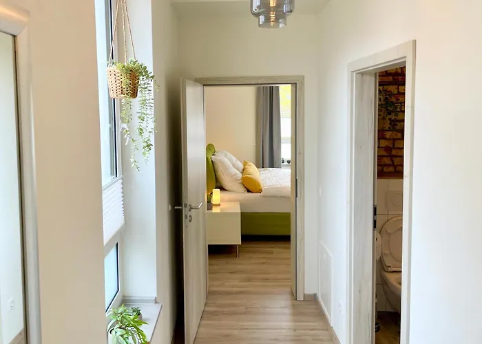 Zentral Wohlfuehlen No 1 클레페