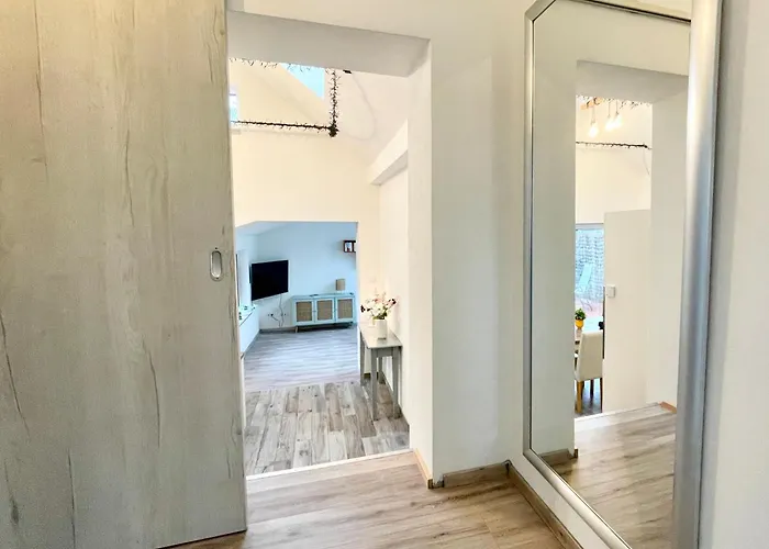 Zentral Wohlfuehlen No 1